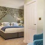 بيت للعطل Leathes Head